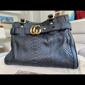 Gucci GG RUNNING PITONE black snakeskin bag